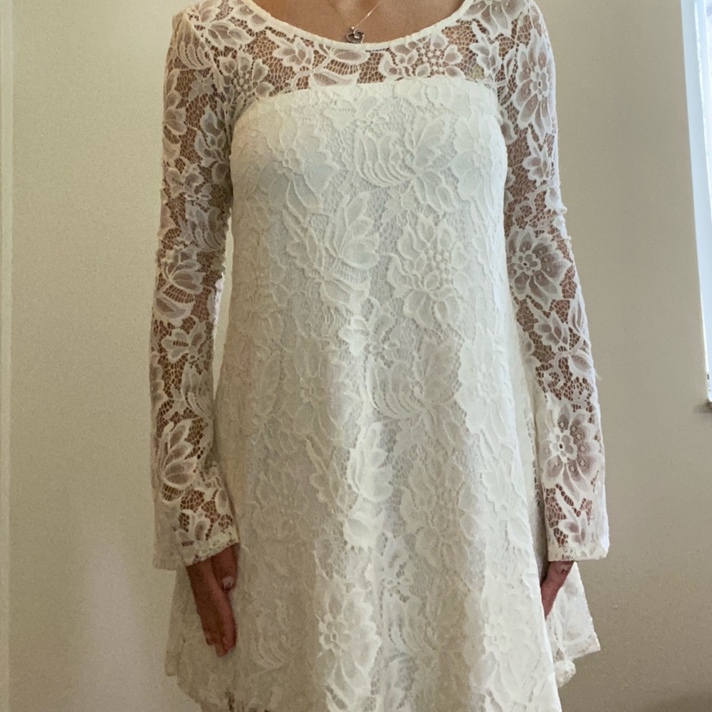 Bethany Mota white lace long-sleeve dress